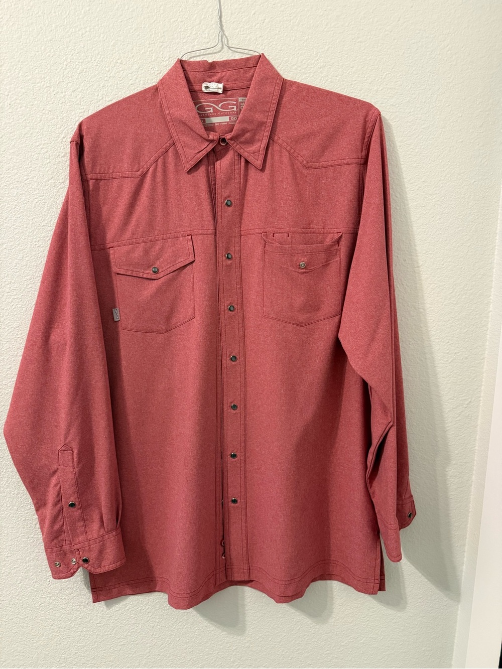 Red Long-Sleeve Casual Button-Down Shirt